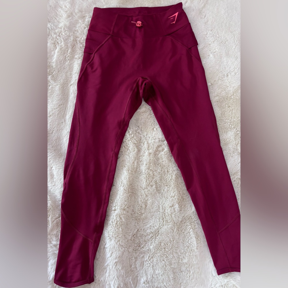 Gym shark Burgundy Leggings